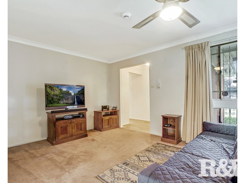 16 Mimika Avenue, Whalan NSW 2770