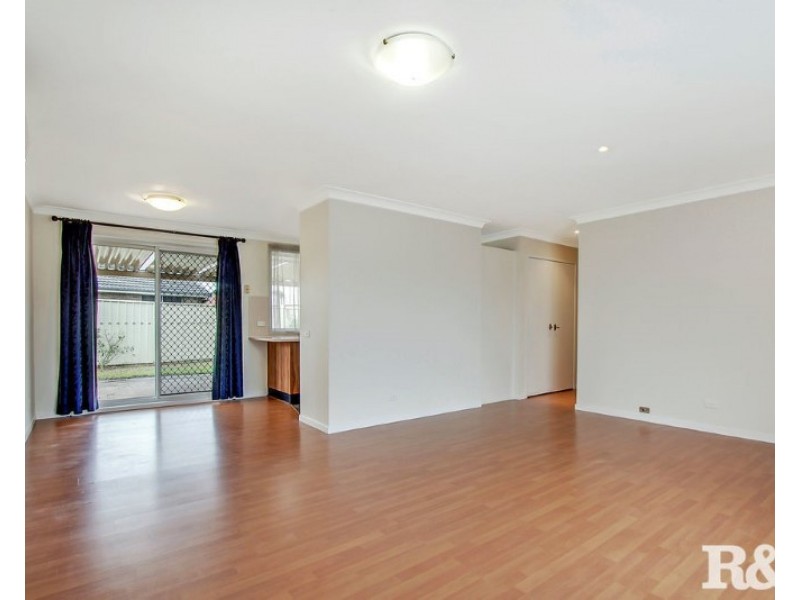 9 Doolan Street, Dean Park NSW 2761