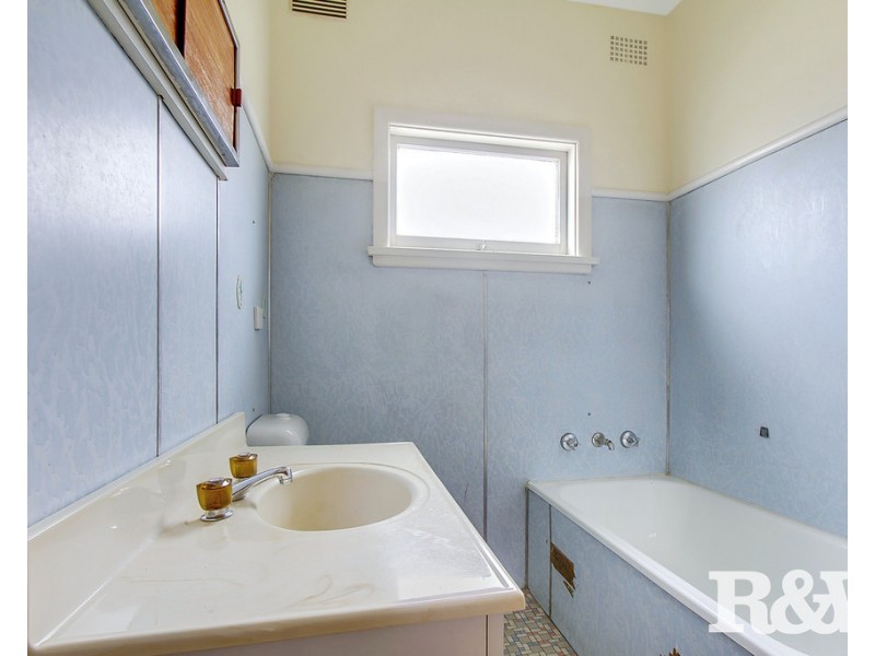 9 Dunsmore Street, Rooty Hill NSW 2766