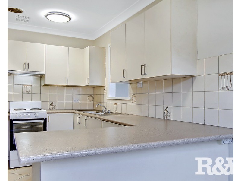 26 Melanesia Avenue, Lethbridge Park NSW 2770