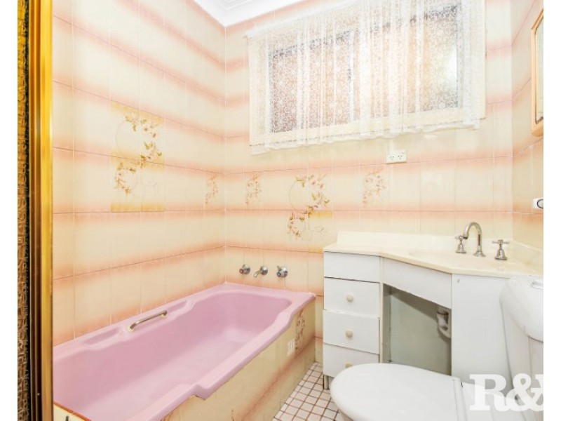 8 Wattle Place, Rooty Hill NSW 2766