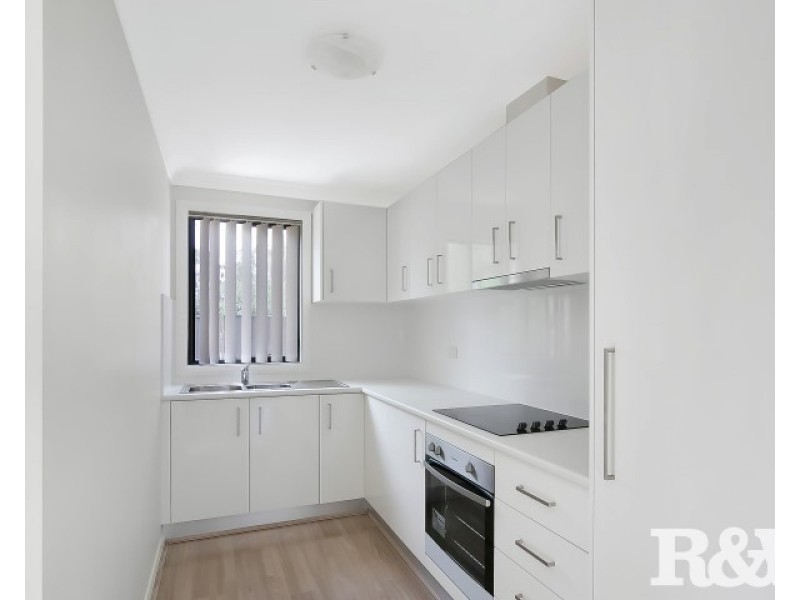 244A Banks Drive, St Clair NSW 2759