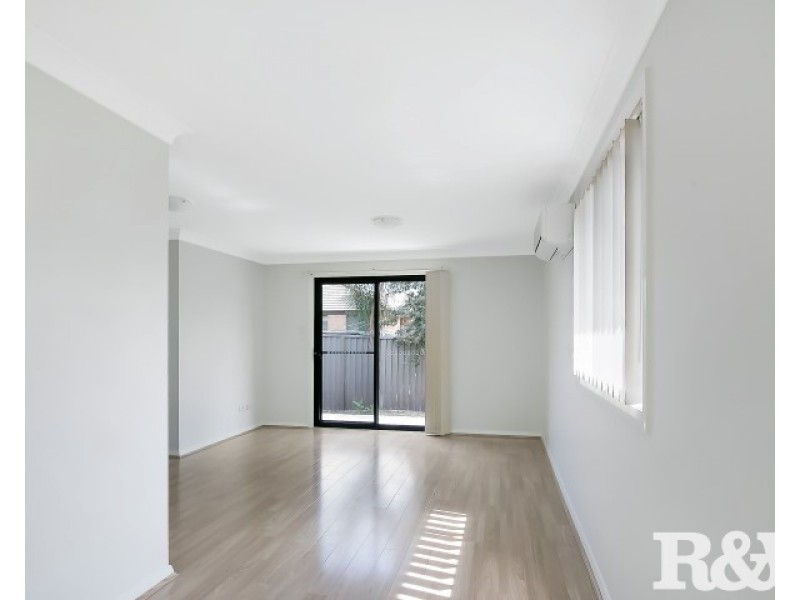 244A Banks Drive, St Clair NSW 2759