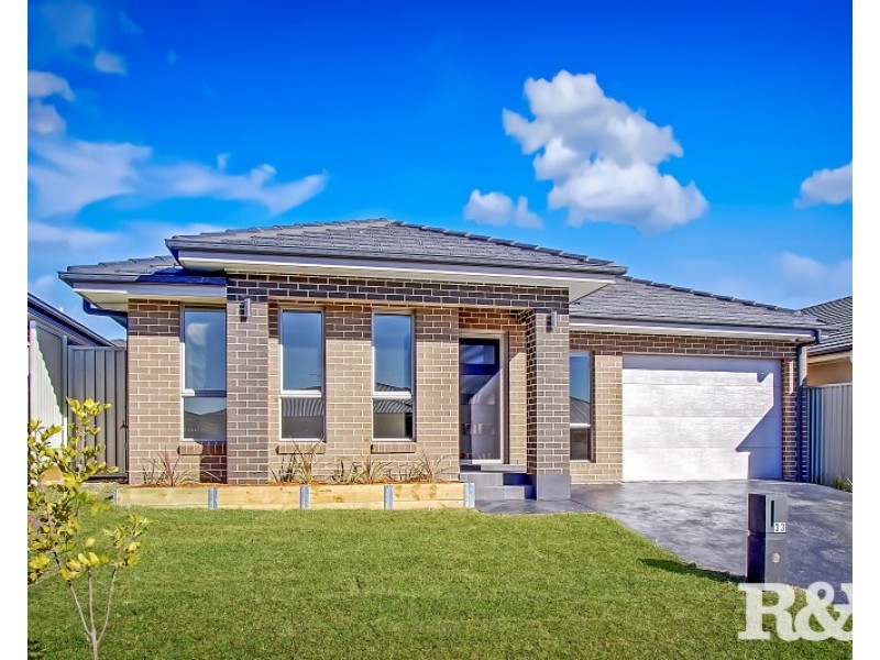 33 Putland Street, Riverstone NSW 2765