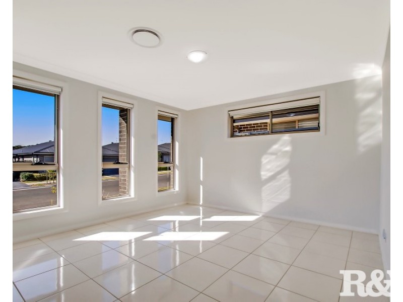 33 Putland Street, Riverstone NSW 2765