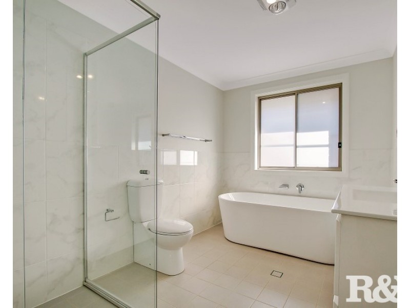 33 Putland Street, Riverstone NSW 2765