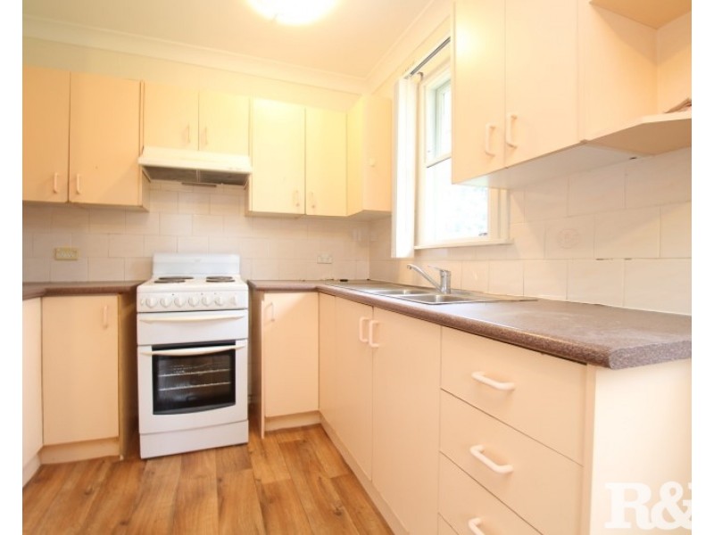 27 Kista Dan Avenue, Tregear NSW 2770