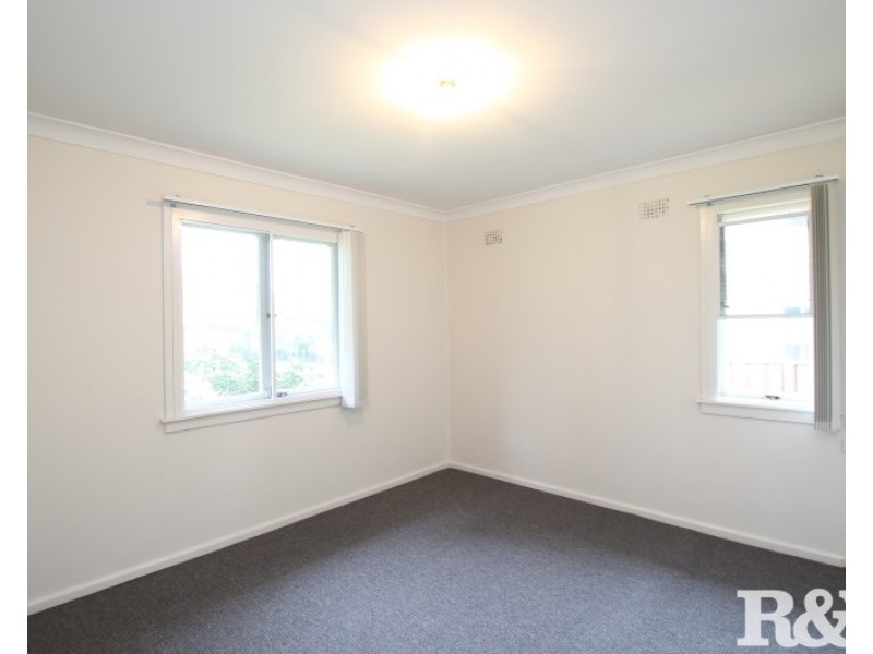 27 Kista Dan Avenue, Tregear NSW 2770