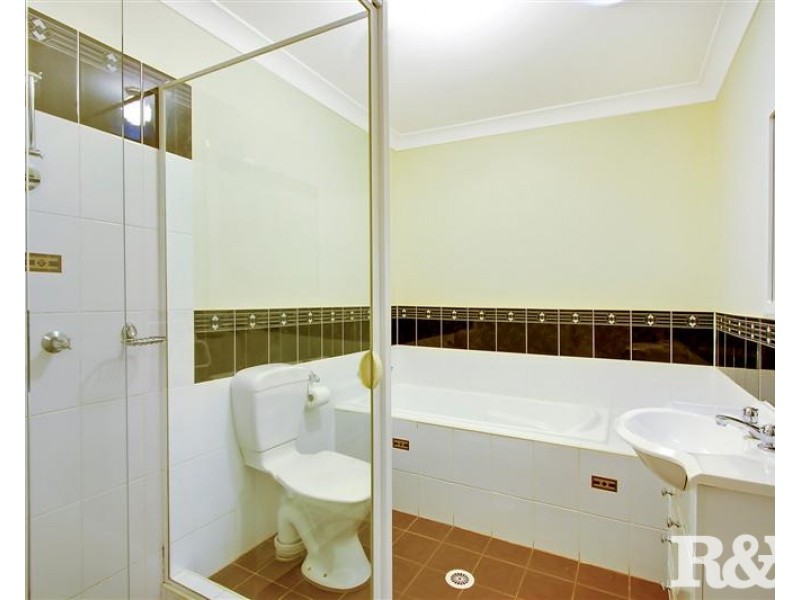 17 Bond Place, Oxley Park NSW 2760