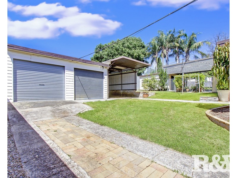 9 Nella Dan Avenue, Tregear NSW 2770