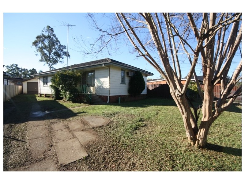 90  BOLDREWOOD ROAD,, Blackett NSW 2770
