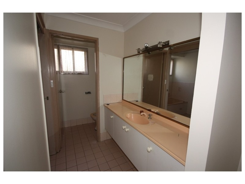 28 BEACONSFIELD ROAD, Rooty Hill NSW 2766