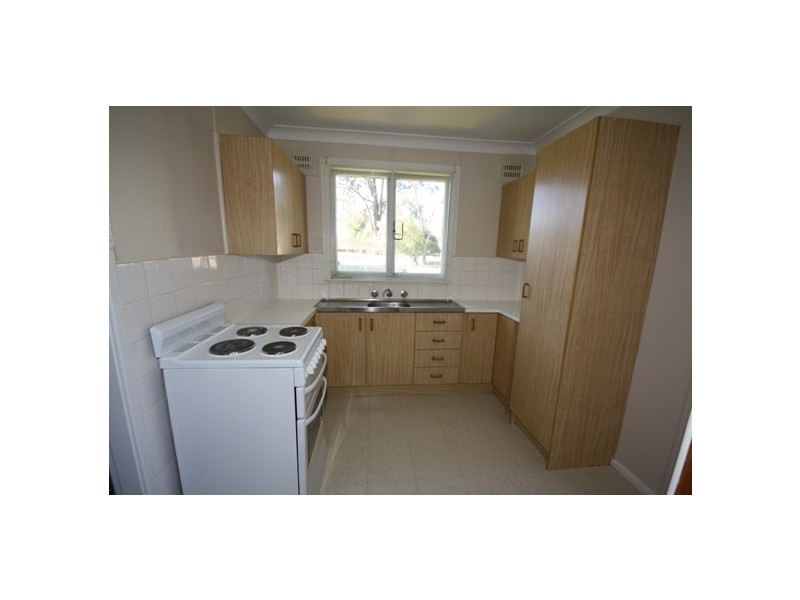 23 MARIANA CRESCENT, Lethbridge Park NSW 2770