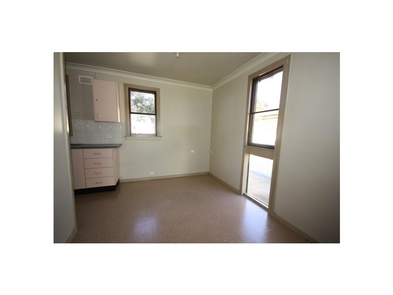 382 LUXFORD ROAD, Lethbridge Park NSW 2770