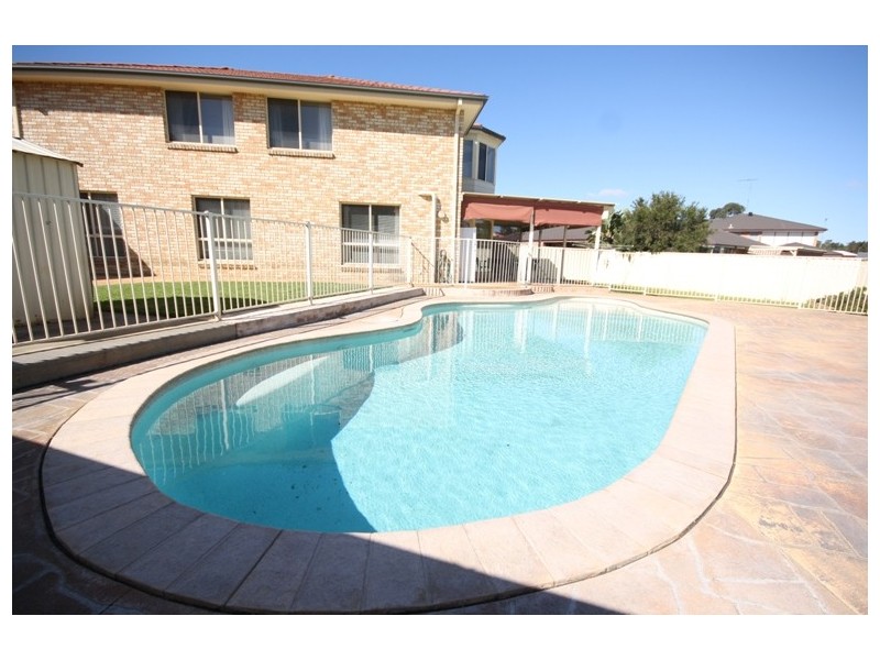 5 MCKAY PLACE, Minchinbury NSW 2770