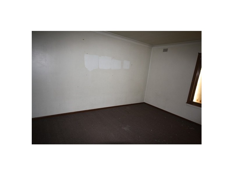 13 DAMPIER PLACE, Whalan NSW 2770