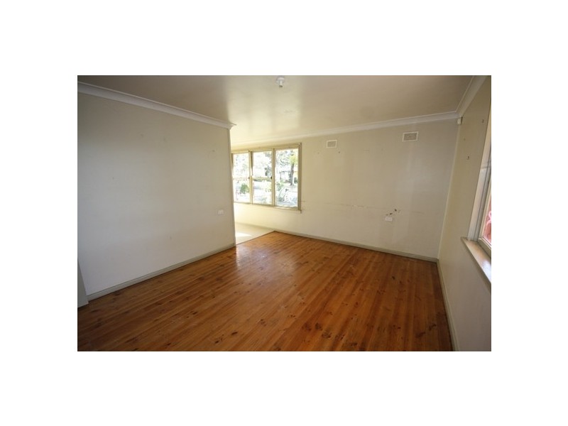 46 TARAWA ROAD, Lethbridge Park NSW 2770