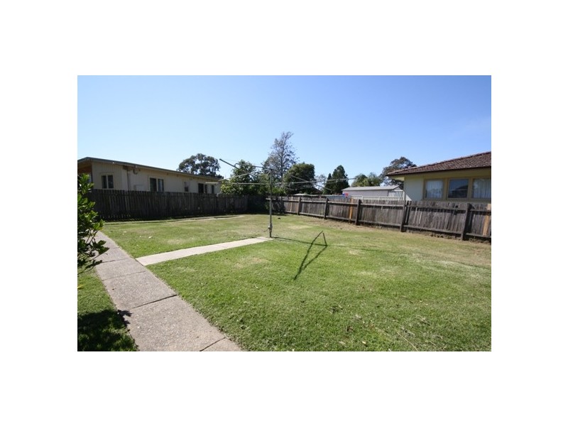 1 SIGLINGEN STREET, Emerton NSW 2770