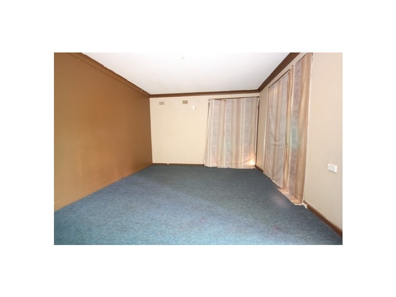 10 KOOMOOLOO CRESCENT, Shalvey NSW 2770