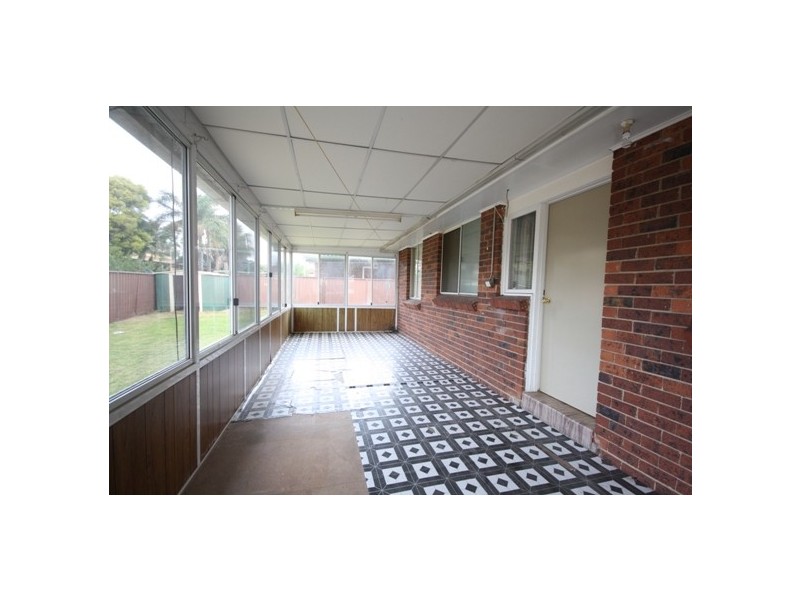 1 MIAX PLACE, Dharruk NSW 2770