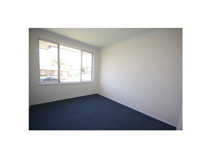 6 Cumberland Place, Colyton NSW 2760