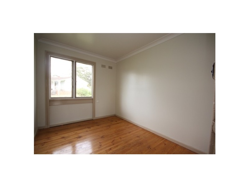 11 BATAVIA PLACE, Willmot NSW 2770