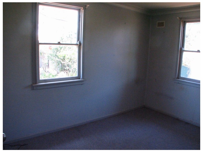 56 MANILA ROAD, Lethbridge Park NSW 2770