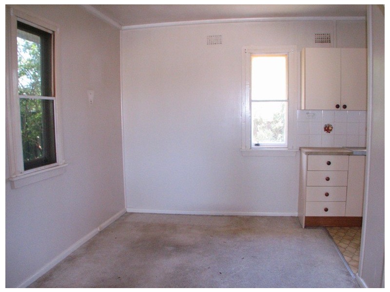 17 MALLEE STREET, North St Marys NSW 2760