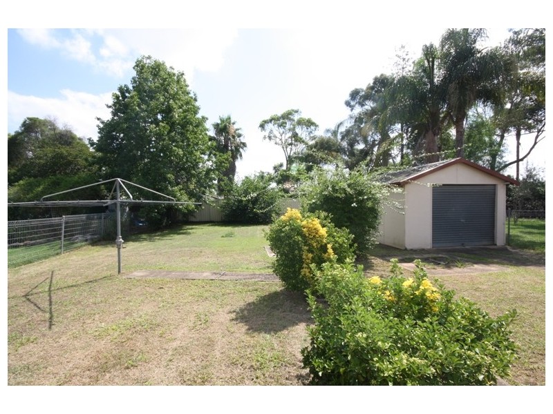 123 MAPLE ROAD, North St Marys NSW 2760