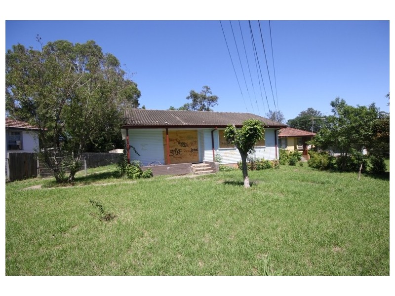 42 Kista Dan Avenue, Tregear NSW 2770