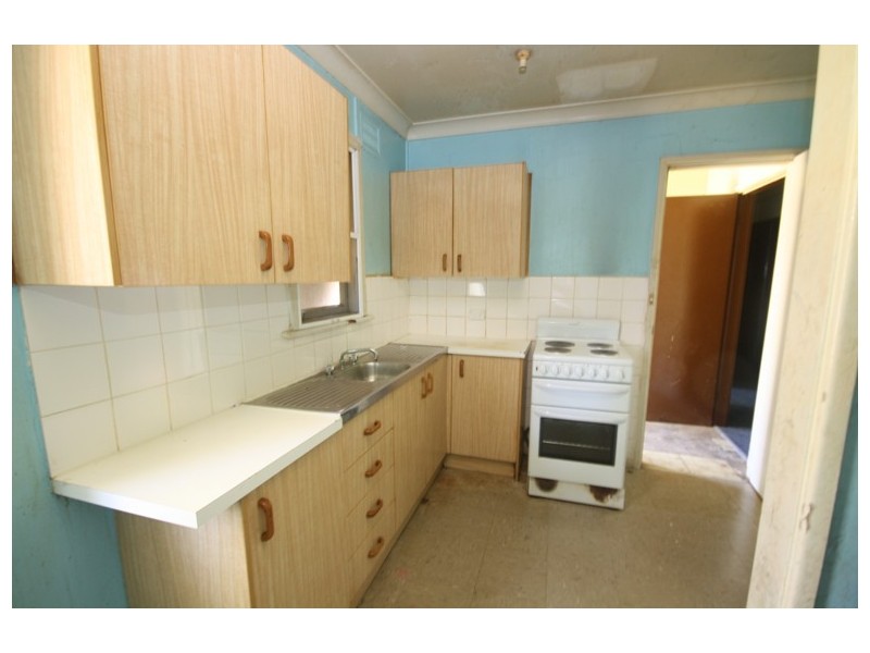 42 Kista Dan Avenue, Tregear NSW 2770