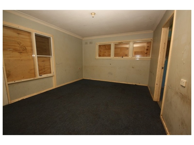 42 Kista Dan Avenue, Tregear NSW 2770