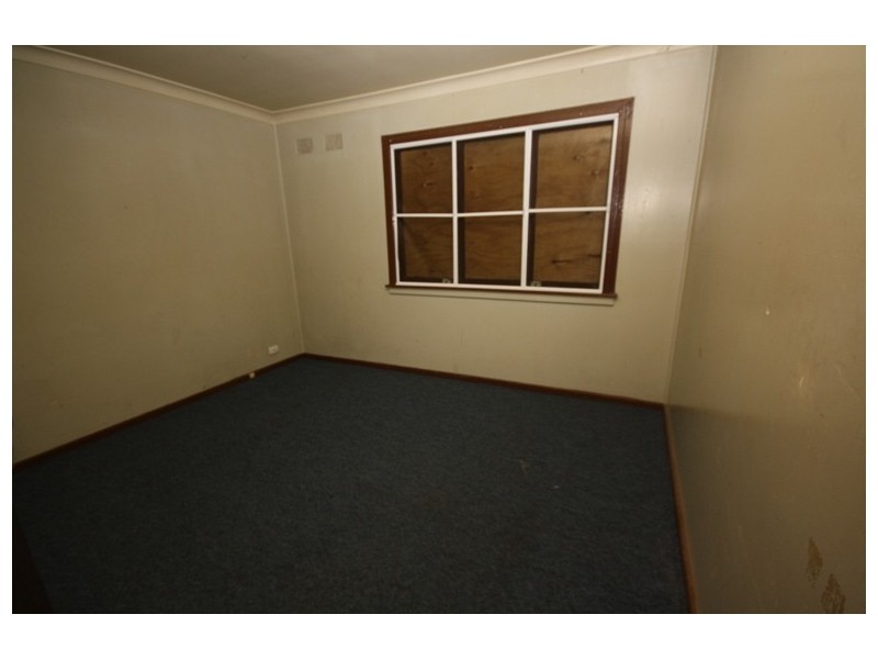 42 Kista Dan Avenue, Tregear NSW 2770