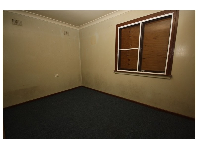 42 Kista Dan Avenue, Tregear NSW 2770