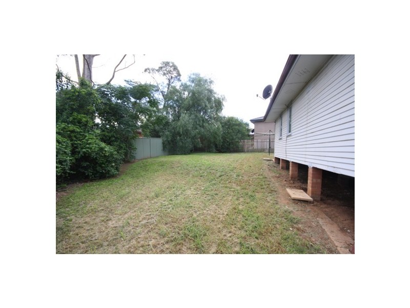 10 Mikkelsen Avenue, Tregear NSW 2770