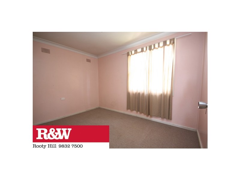 2 Cleary Place, Blackett NSW 2770