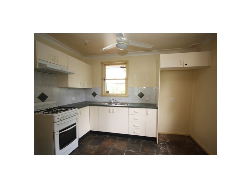 41 Feramin Avenue, Whalan NSW 2770