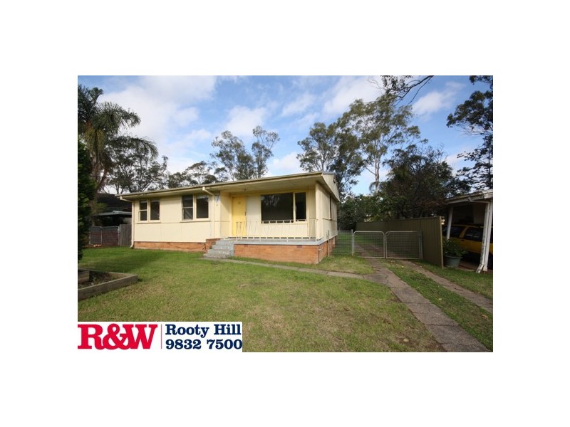 25 Torres Crescent, Whalan NSW 2770