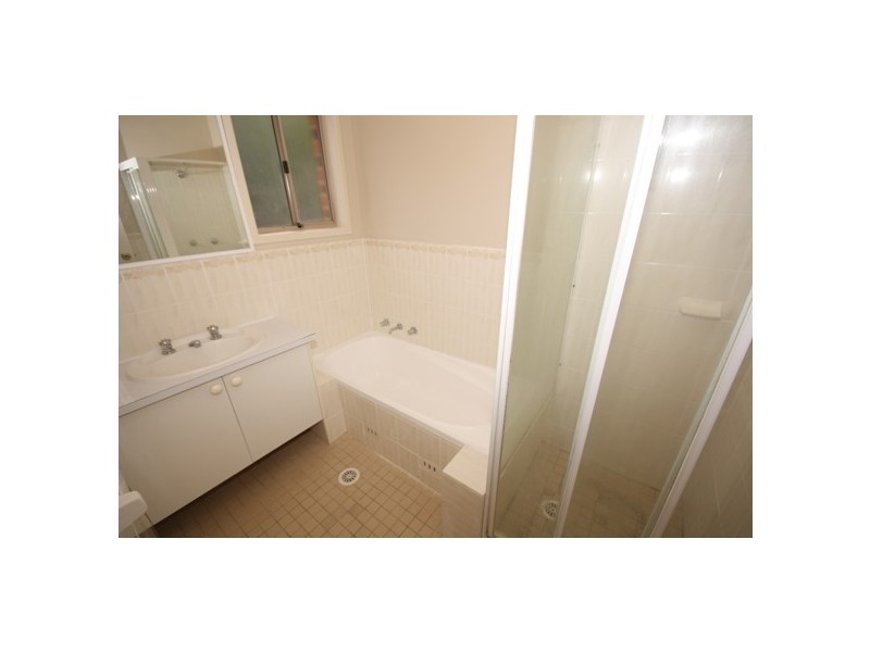 6 Magyar Place, Oakhurst NSW 2761