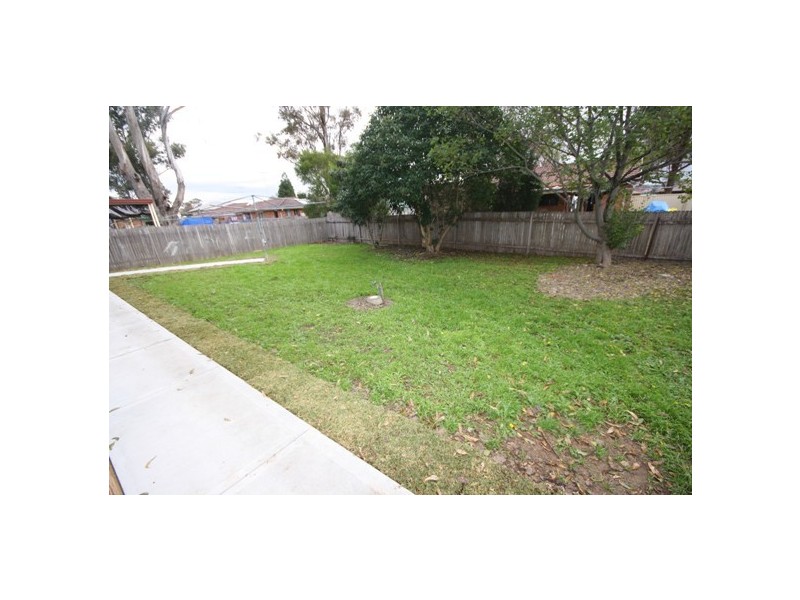 6 Magyar Place, Oakhurst NSW 2761