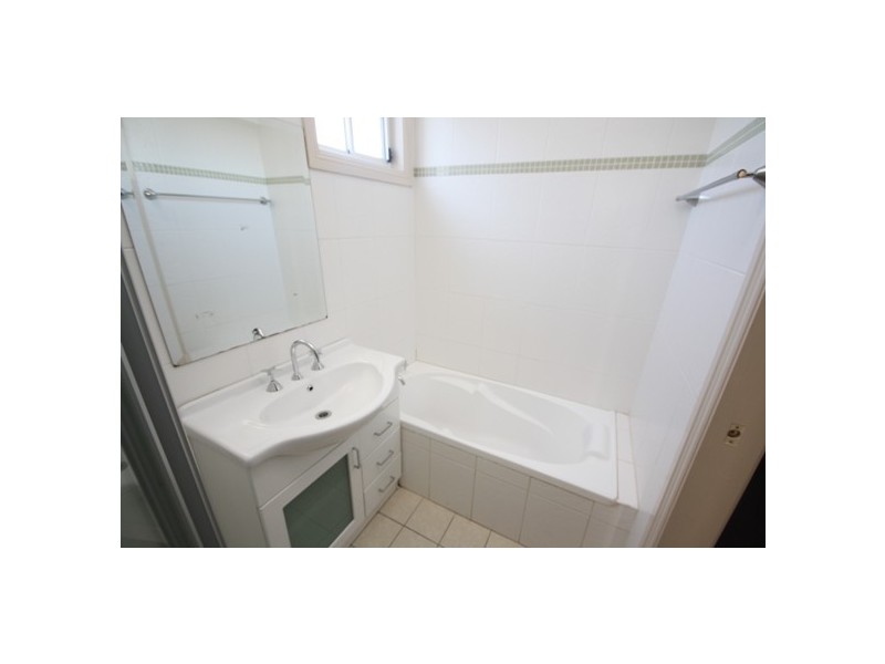 1/128-130 Canberra Street, St Marys NSW 2760