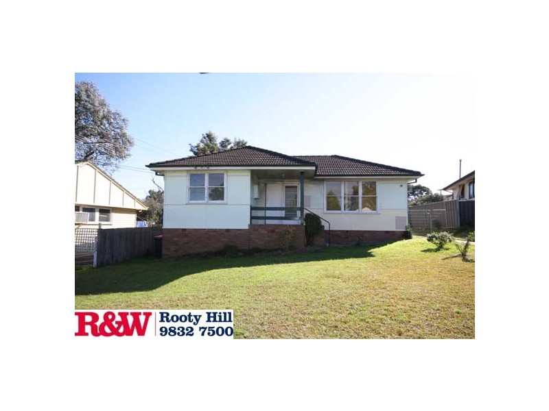 24 Neriba Crescent, Whalan NSW 2770