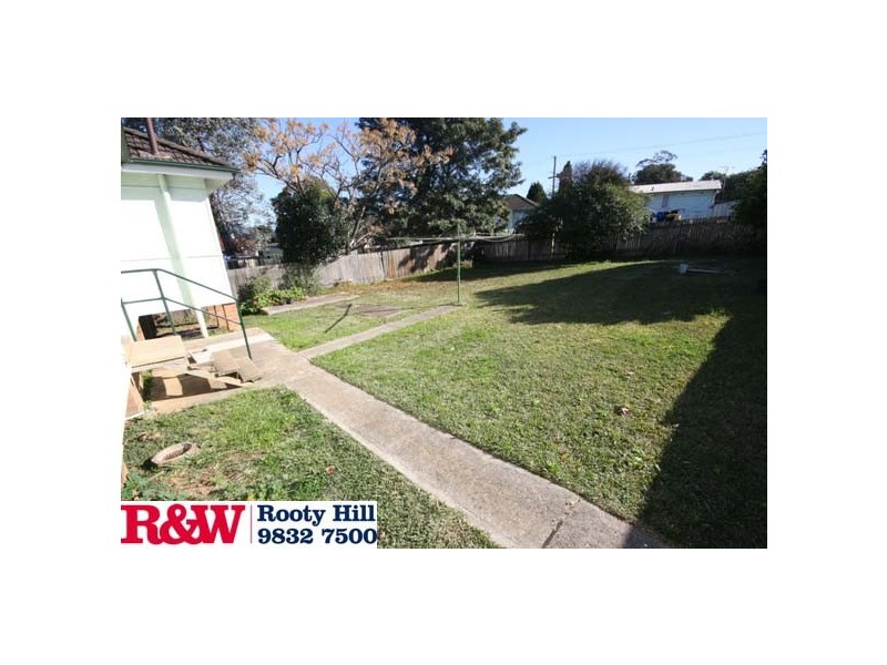 24 Neriba Crescent, Whalan NSW 2770