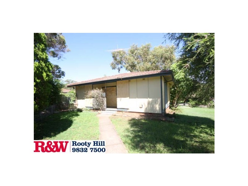 32 Reliance Crescent, Willmot NSW 2770