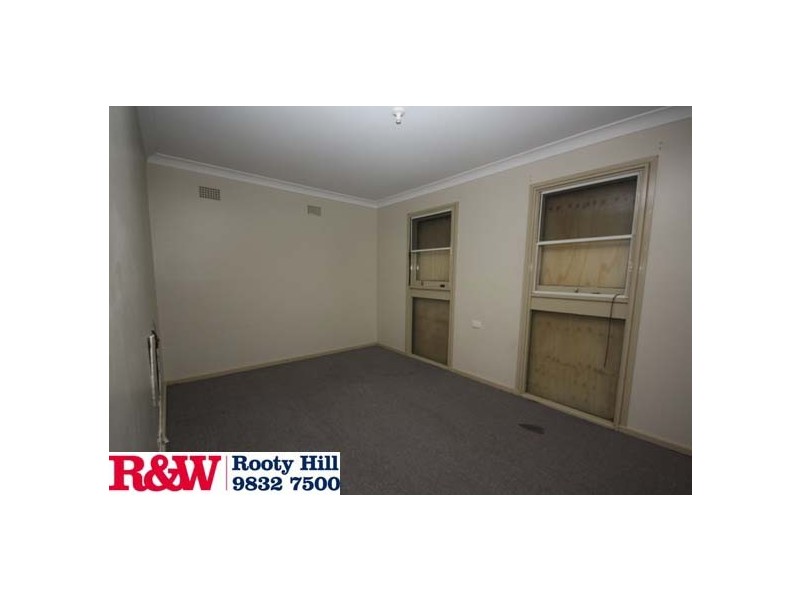 32 Reliance Crescent, Willmot NSW 2770