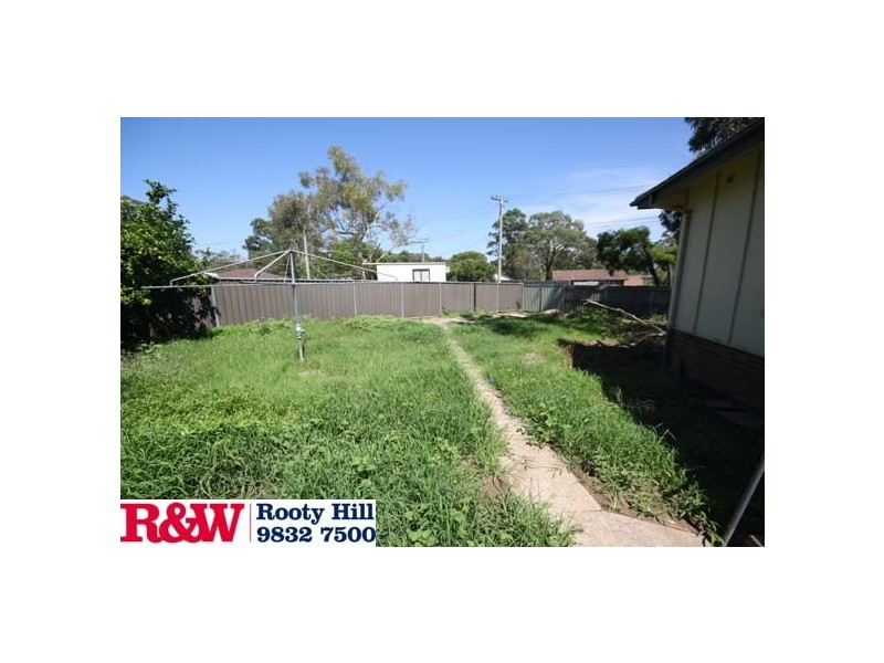 32 Reliance Crescent, Willmot NSW 2770