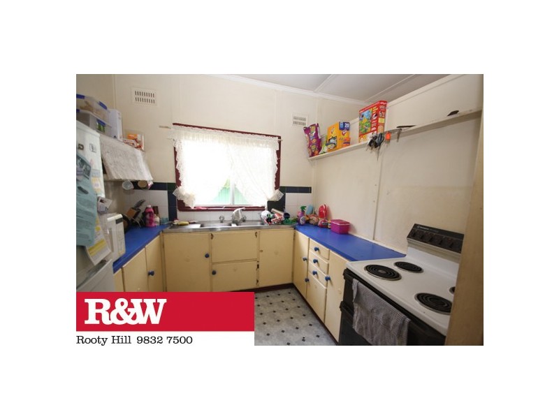 16 Lethbridge Street, St Marys NSW 2760