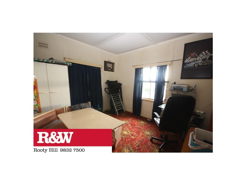 16 Lethbridge Street, St Marys NSW 2760
