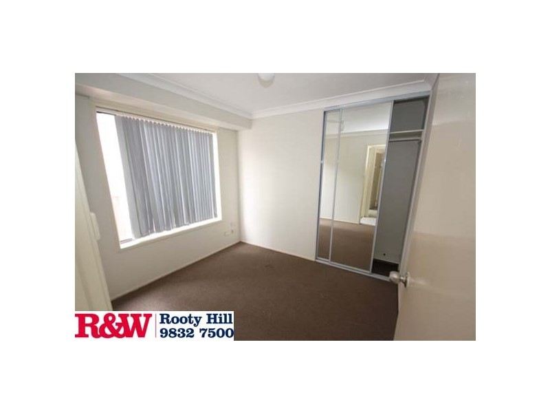 9  Florian Grove, Oakhurst NSW 2761