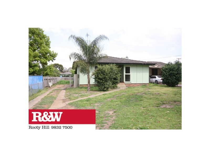 36 Pitcairn Avenue, Lethbridge Park NSW 2770